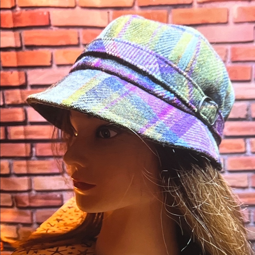 👒 Mucros House of Killarney Wool Hat — Plaid Tweed — S/M / B